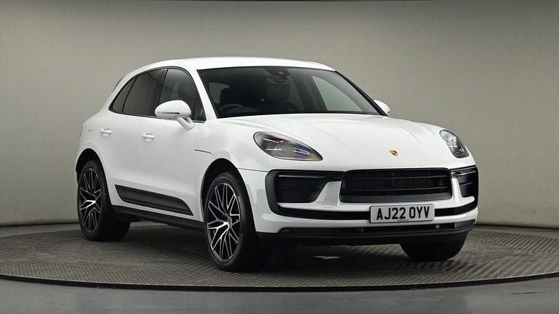 White Used 2022 Porsche Macan SUV | £46,200 (Super price) - Image 1/4