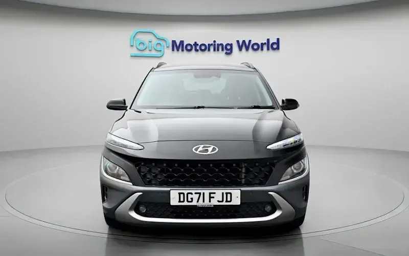 Used Hyundai Kona Premium 120 HP (88 kW) 2021 Black SUV
