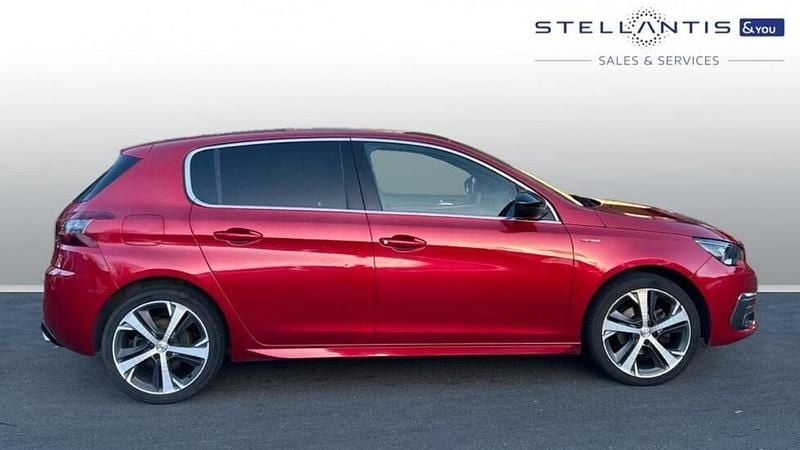 Red Used 2017 Peugeot 308 GT-line Hatchback | £9,250 (Fair price) - Image 1/4
