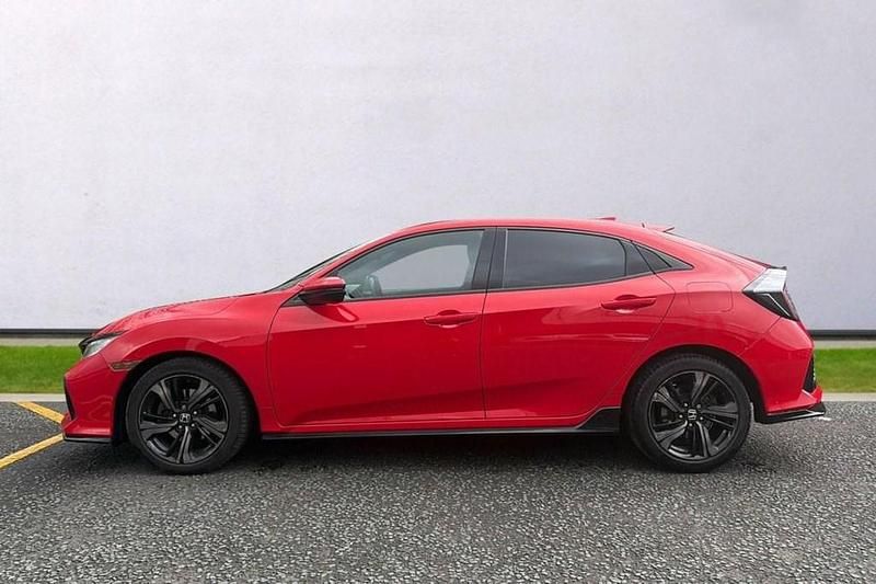 Used Honda Civic Sport 182 HP (133 kW) 2019 Red Hatchback