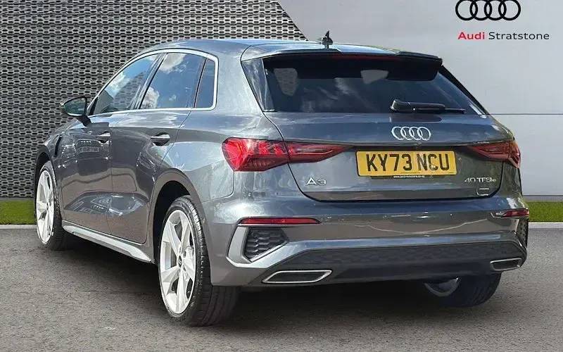 Used Audi A3 Sportback e-tron S-Line 204 HP (150 kW) 2025 Hatchback