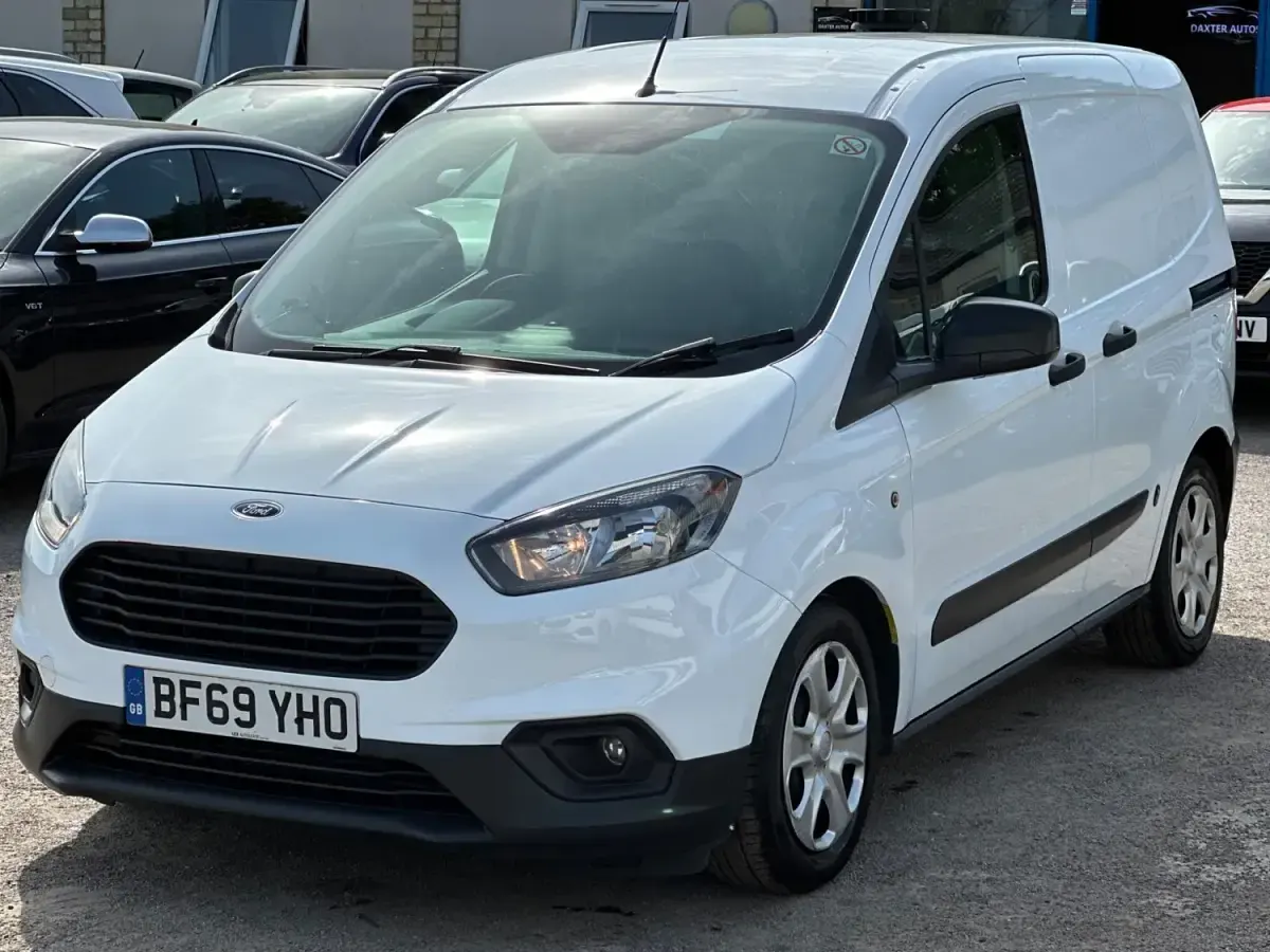 Used Ford Transit Trend 2019 White Van
