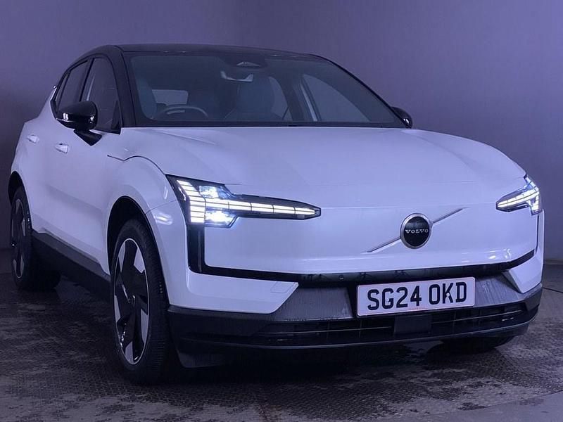 White Used 2024 Volvo EX30 Plus SUV | £24,499 (Fair price) - Image 1/4