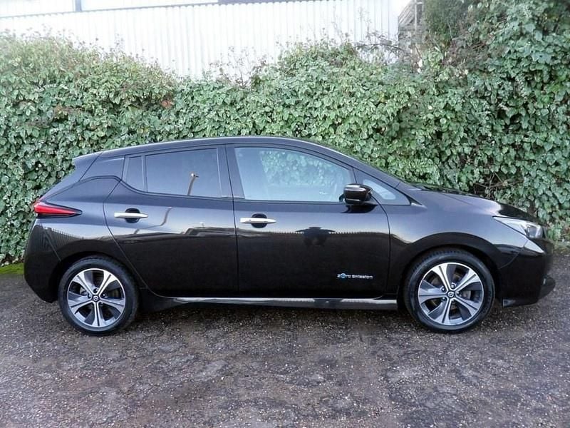 Used Nissan Leaf 110 kW (150 HP) 2018 Black Hatchback