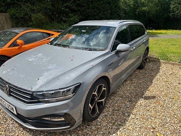 Grey Used 2022 VW Passat R-line Estate | £16,995 (Fair price) - Image 1/4