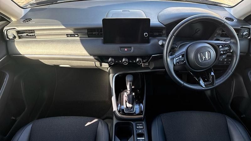 Used Honda HR-V Advance 131 HP (96 kW) 2023 Grey SUV