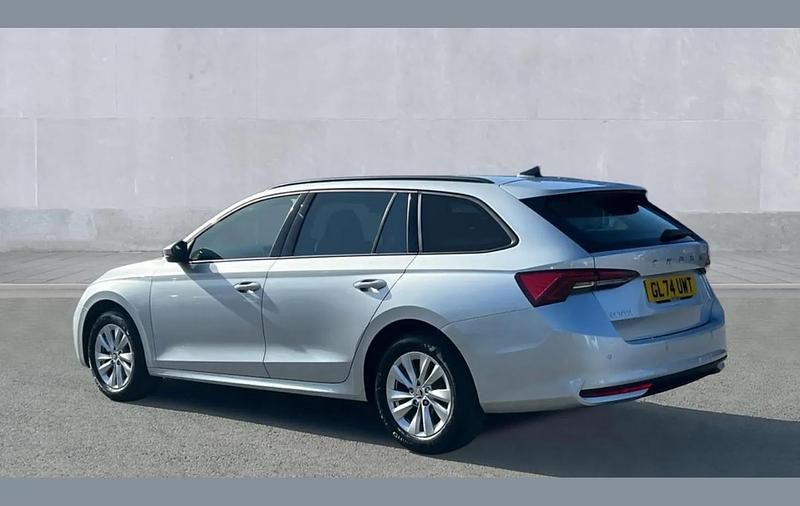 Used Skoda Octavia SE Technology 150 HP (110 kW) 2024 Silver Estate