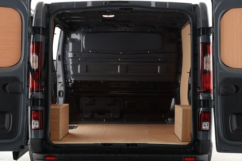 New Renault Trafic 2026 Grey