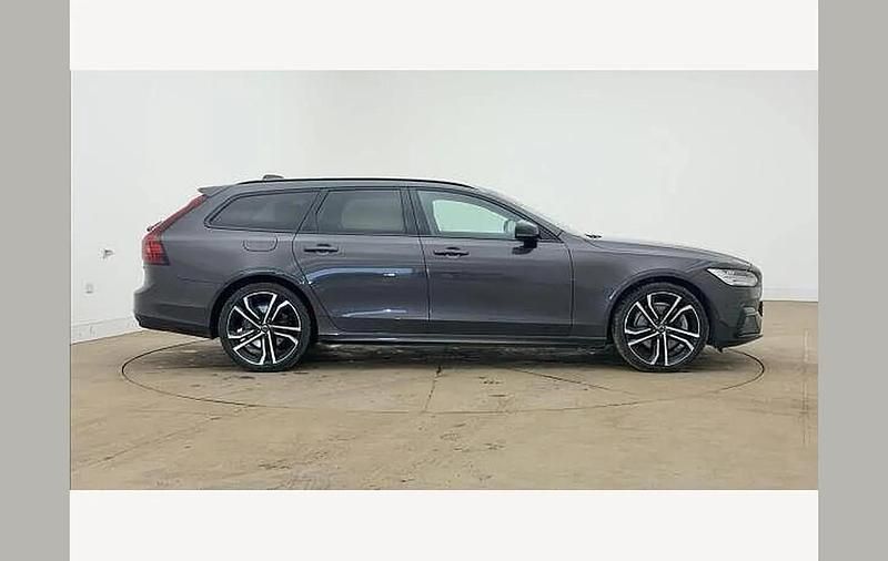 Used Volvo V90 Ultimate 247 HP (181 kW) 2022 Grey Estate