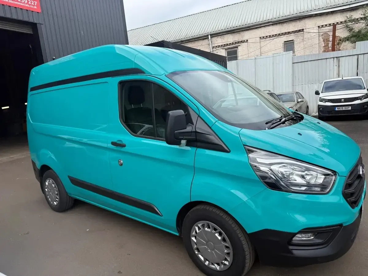 Used Ford Transit Custom Trend 130 HP (95 kW) 2019 Green Van