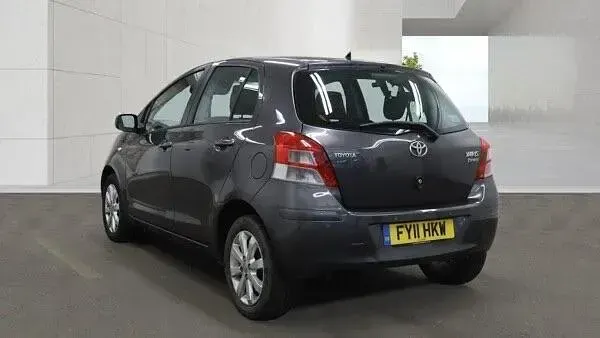 Used Toyota Yaris 2011 Grey Hatchback
