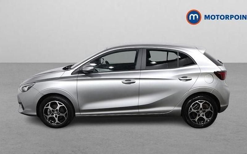 Usado MG MG3 Trophy 194 HP (142 kW) 2025 Prateado Citadino