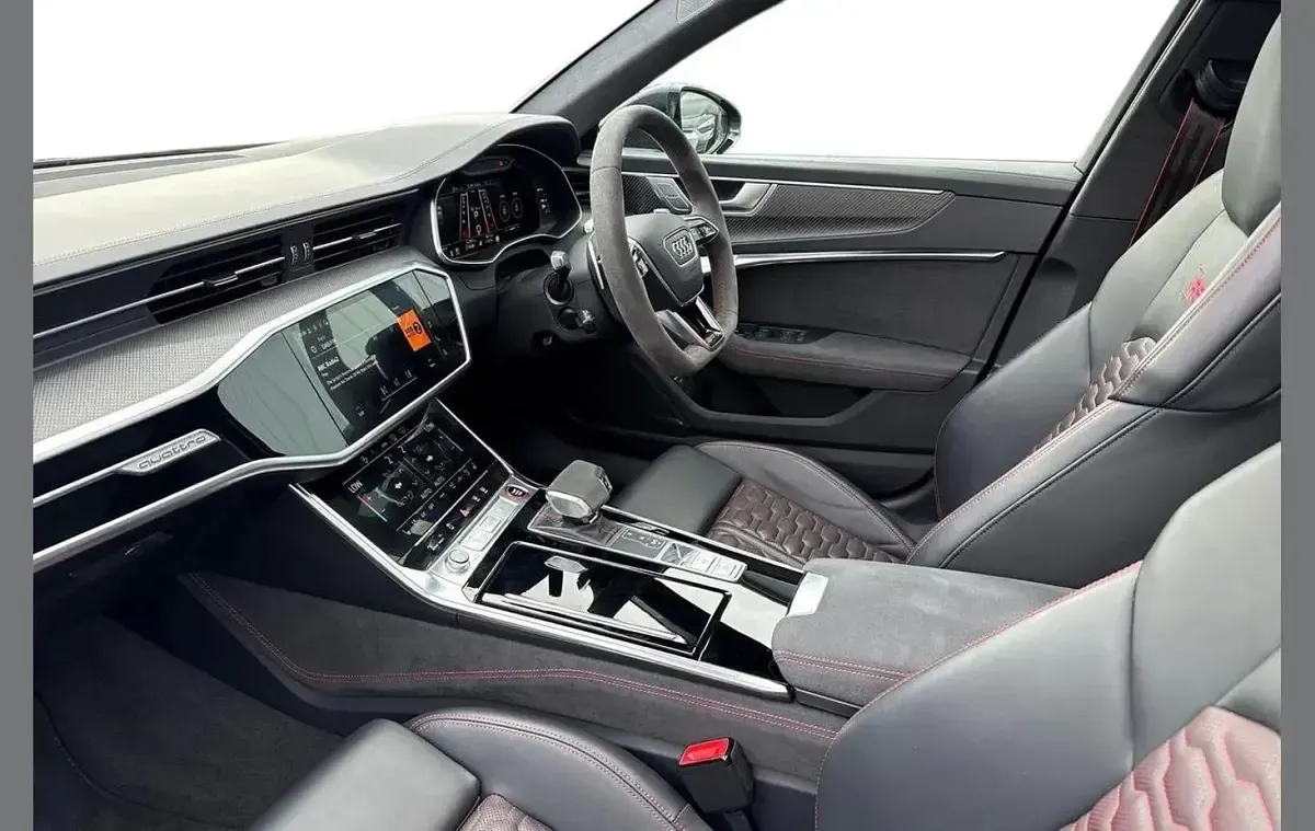 Used Audi RS6 Design 621 HP (456 kW) 2023 Black Estate