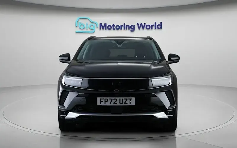 Second-hand Vauxhall Grandland X Ultimate 131 CP (96 kW) 2024 SUV