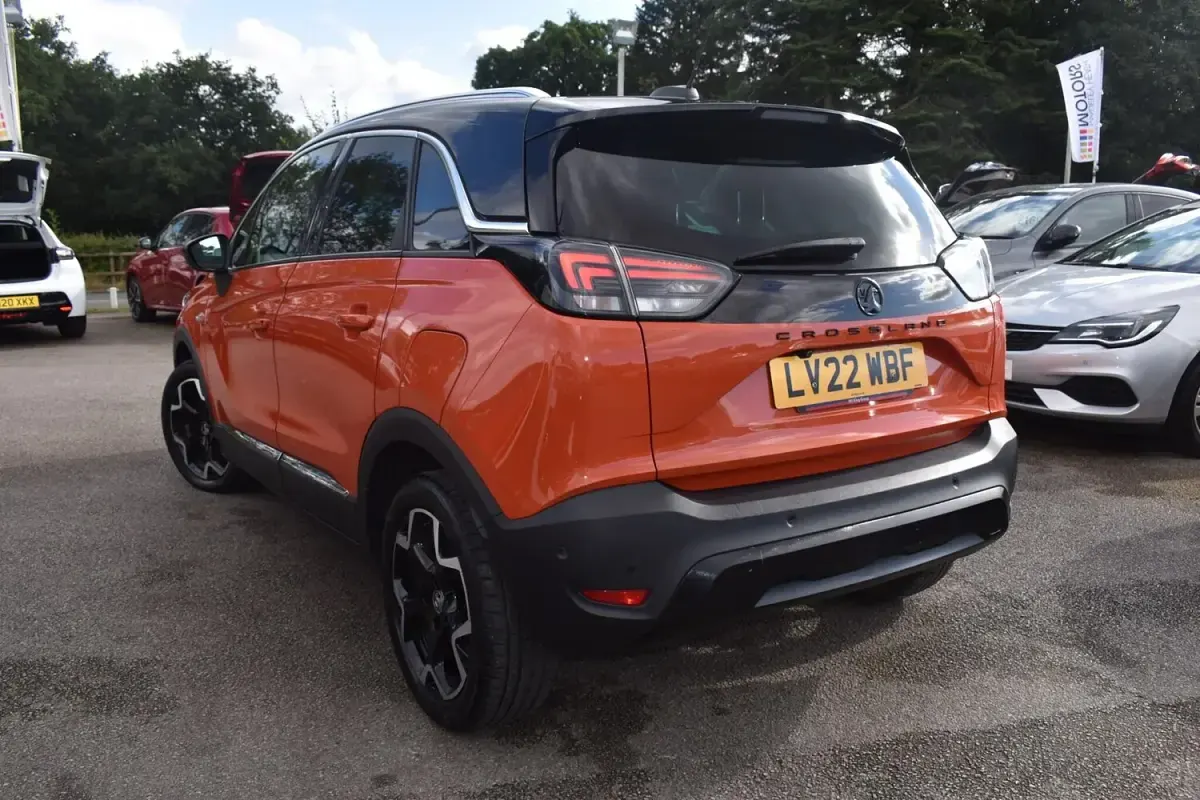 Used Vauxhall Crossland Ultimate 110 HP (80 kW) 2022 Orange SUV