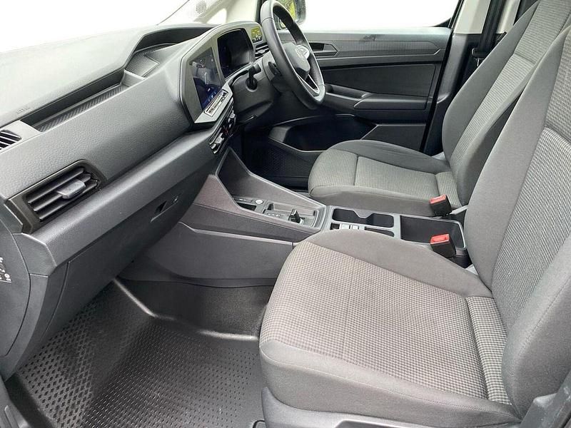 Used VW Caddy Pro 116 HP (85 kW) 2025 Grey MPV