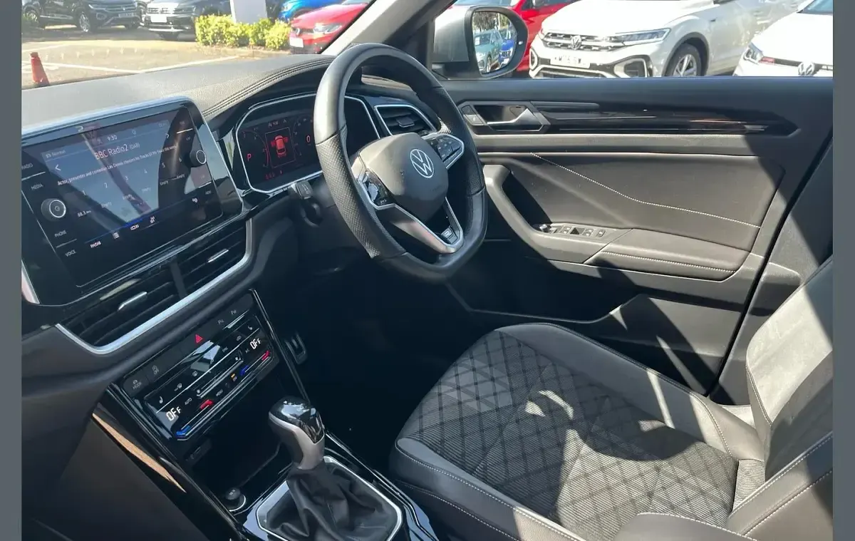 Used VW T-Roc R-line 150 HP (110 kW) 2022 Silver SUV