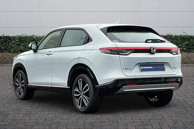 Used Honda HR-V Advance 131 HP (96 kW) 2023 Sunlight white SUV