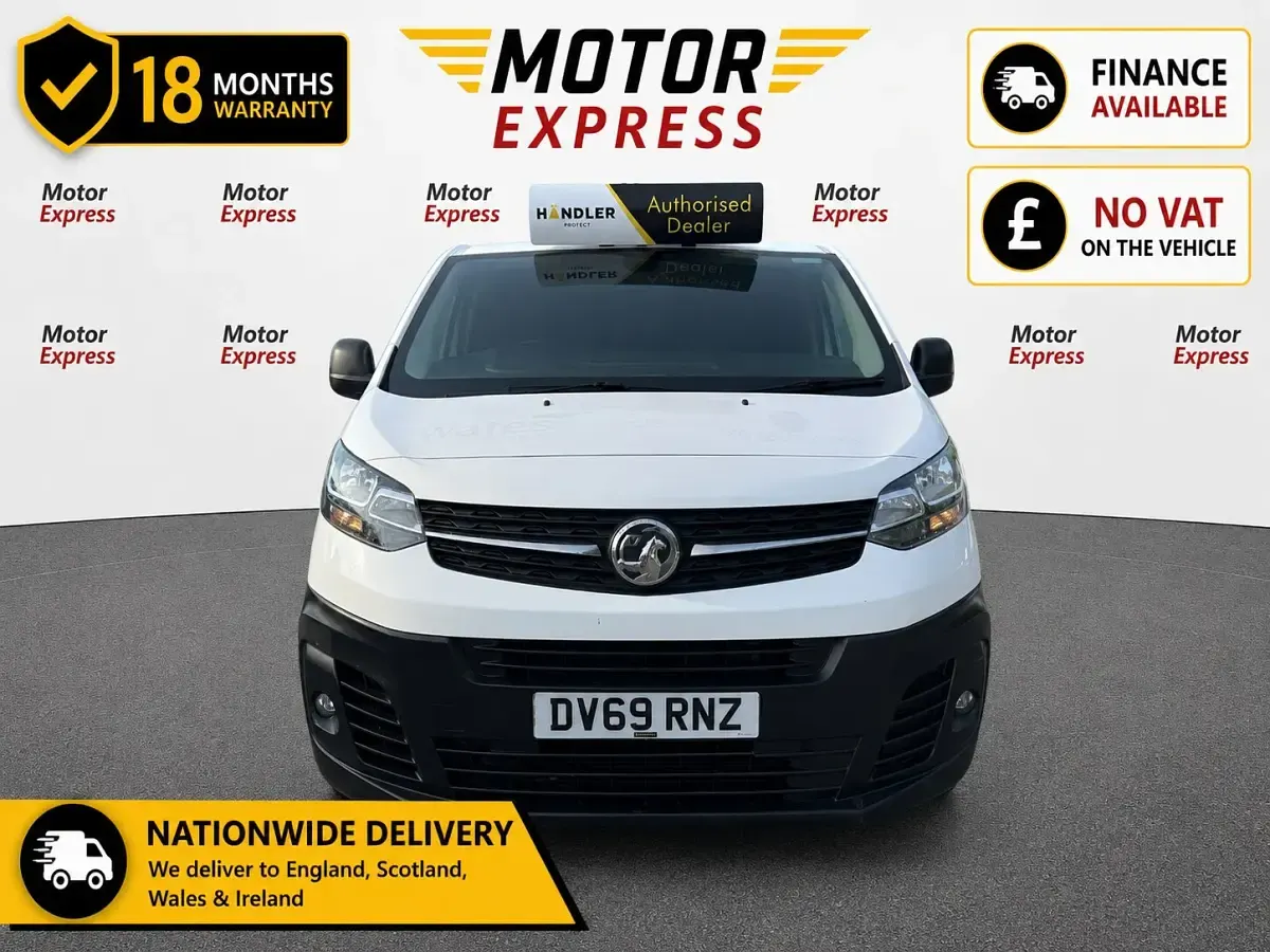 Used Vauxhall Vivaro 100 HP (73 kW) 2019 White MPV