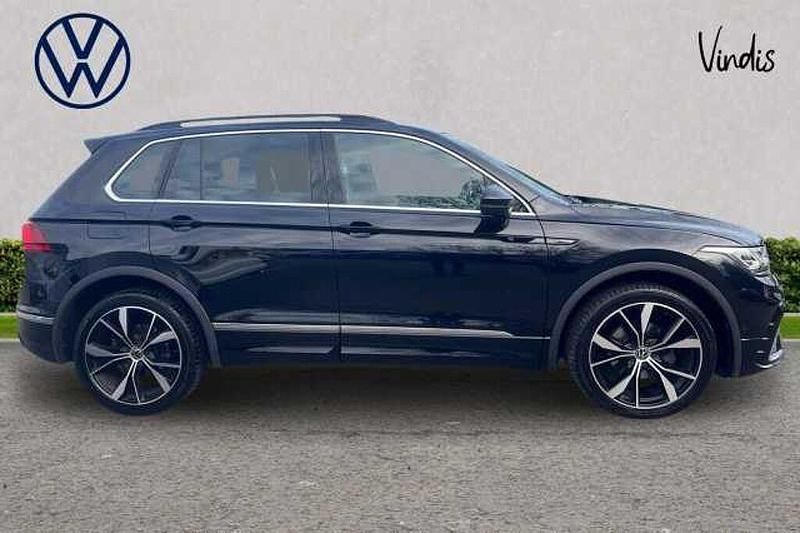 Used VW Tiguan R-line 150 HP (110 kW) 2023 Black SUV