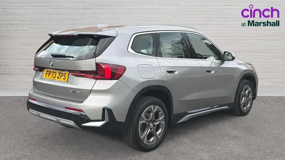 Używany BMW X1 xLine 170 KM (125 kW) 2023 Srebrny SUV