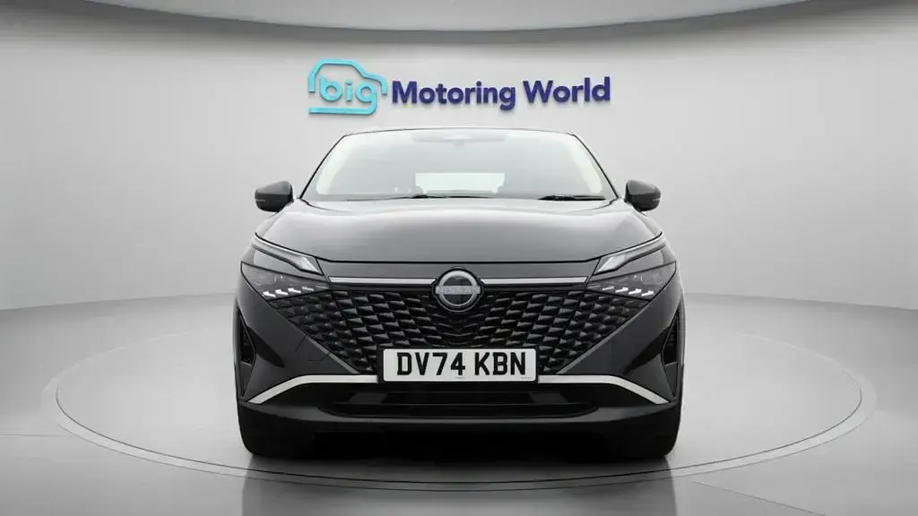 Used Nissan Qashqai Acenta Premium 190 HP (139 kW) 2024 Black SUV