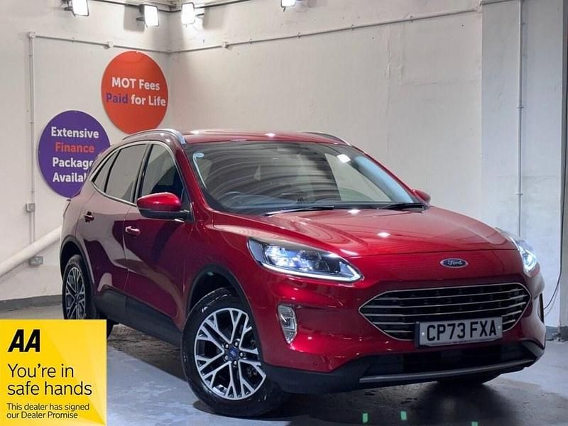 Used Ford Kuga Titanium 150 HP (110 kW) 2024 Red SUV