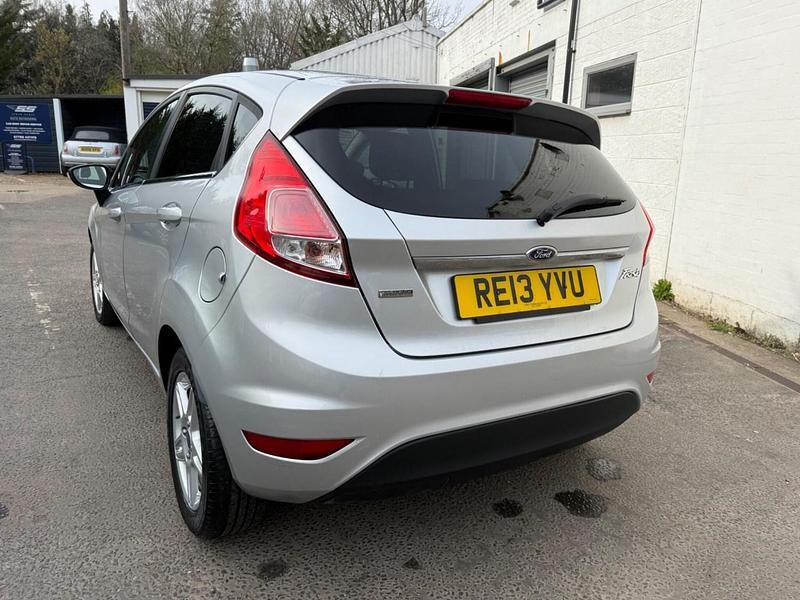 Used Ford Fiesta Zetec 2013 Silver Hatchback
