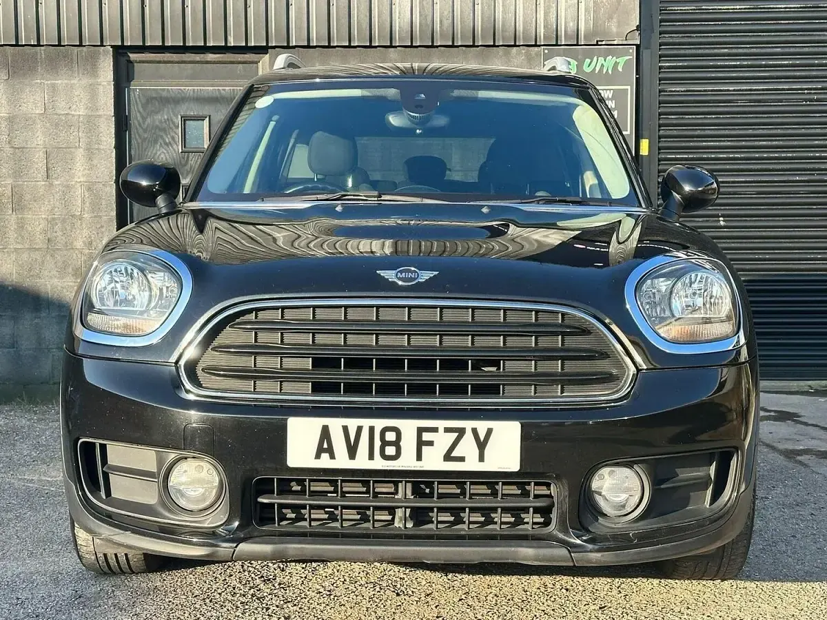 Used Mini Cooper D 150 HP (110 kW) 2018 Black Hatchback