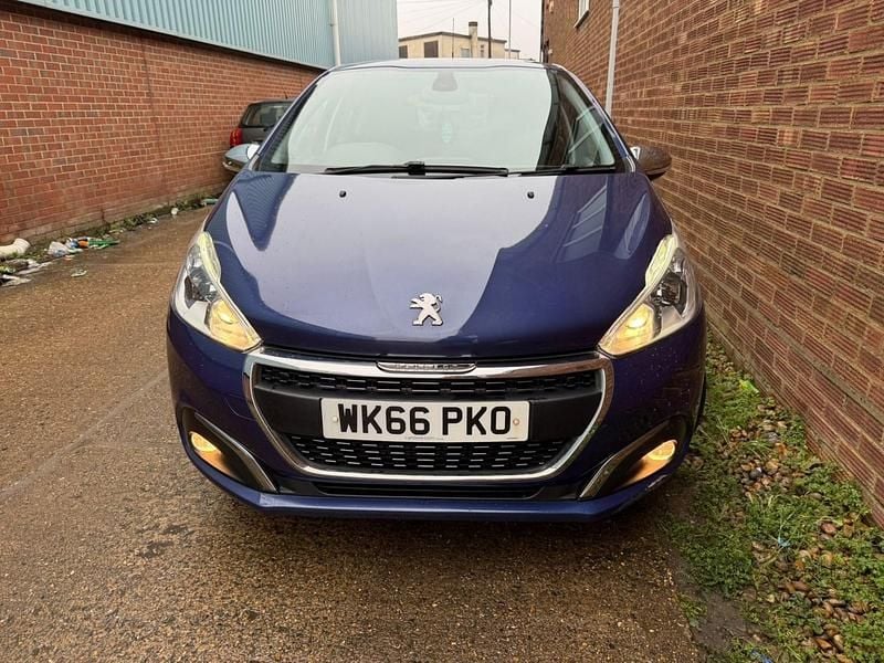 Used Peugeot 208 Allure 2017 Blue Hatchback
