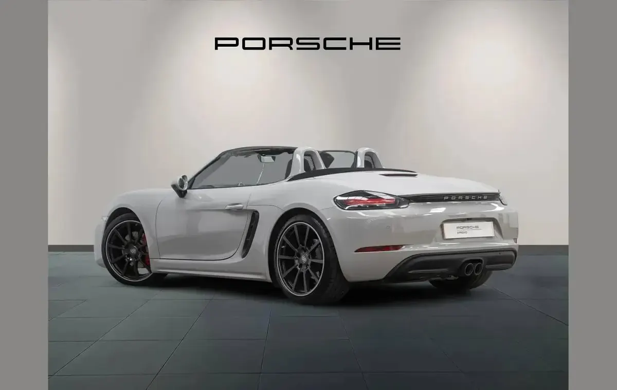 Used Porsche Boxster 344 HP (253 kW) 2021 Grey Cabriolet