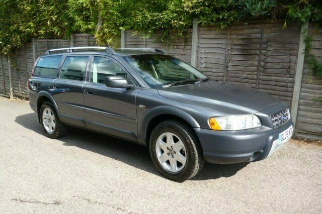 Usado Volvo XC70 210 HP (154 kW) 2005 SUV