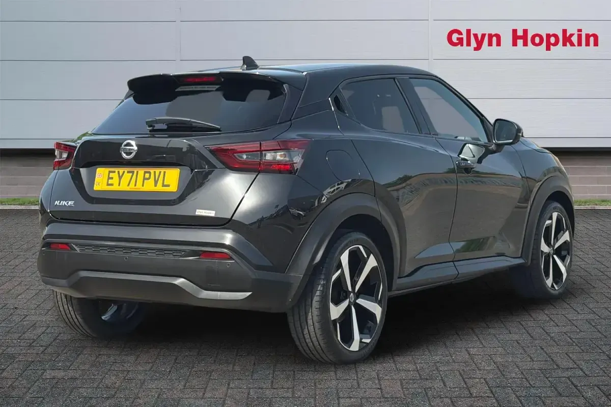 Used Nissan Juke Tekna 2021 Black SUV