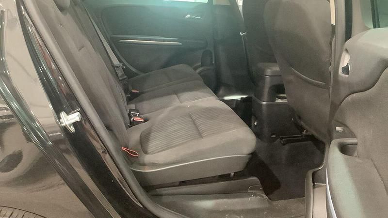 Used Vauxhall Zafira 2016 Black MPV