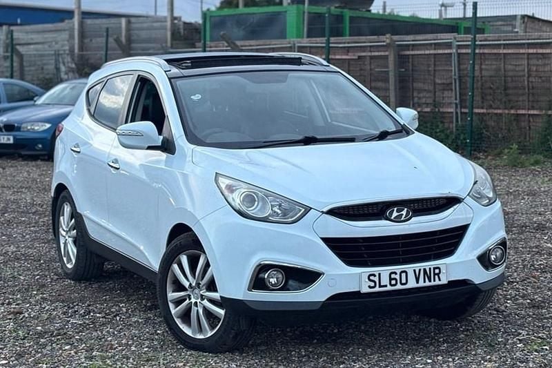White Used 2010 Hyundai ix35 Premium SUV | £1,785 (Fair price) - Image 1/1