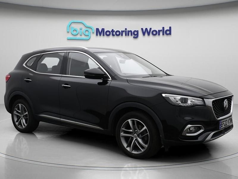 Black Used 2022 MG HS Excite SUV | £14,000 (Good price) - Image 1/4