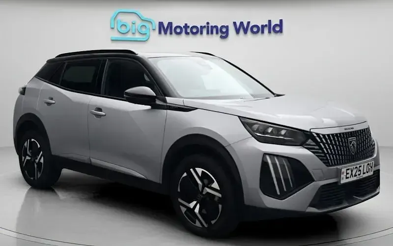 Used Peugeot 2008 GT 131 HP (96 kW) 2024 SUV