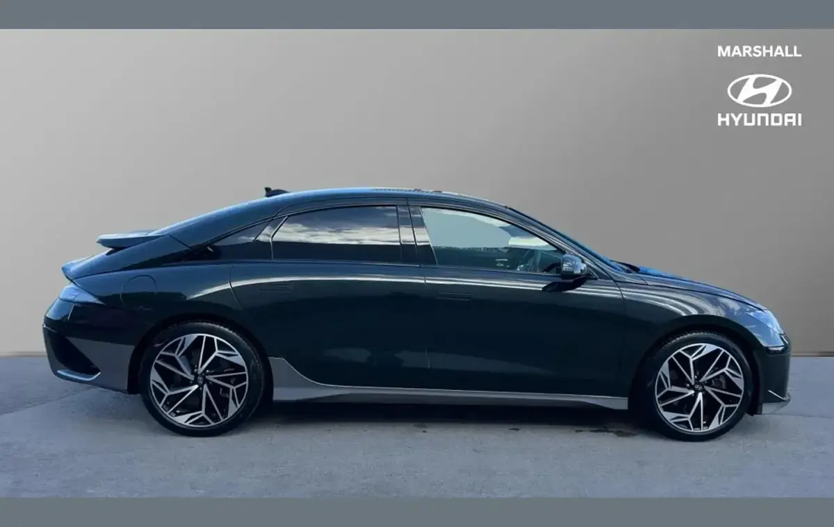 Used Hyundai Ioniq 6 Premium 167 kW (228 HP) 2024 Green Sedan