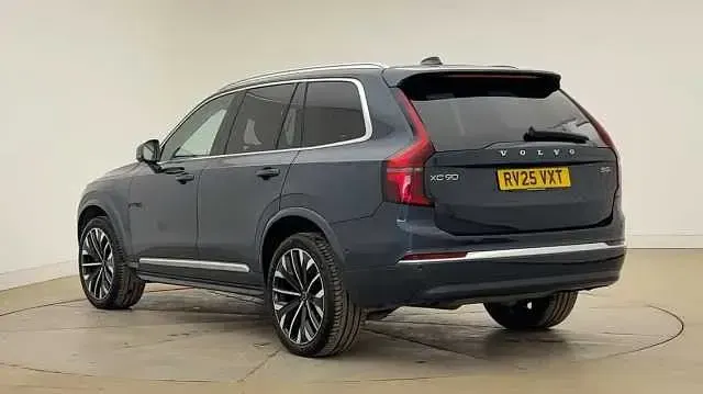 Usado Volvo XC90 Ultra 455 HP (334 kW) 2025 Azul SUV
