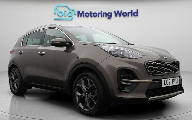 Used Kia Sportage GT-Line 136 HP (100 kW) 2021 Brown SUV