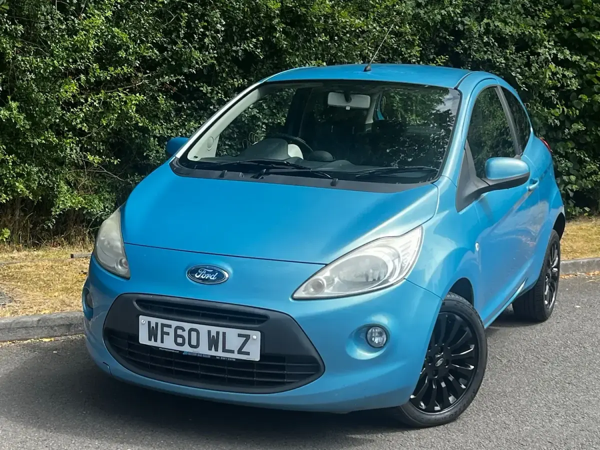 Used Ford Ka Zetec 70 HP (51 kW) 2010 Blue Hatchback