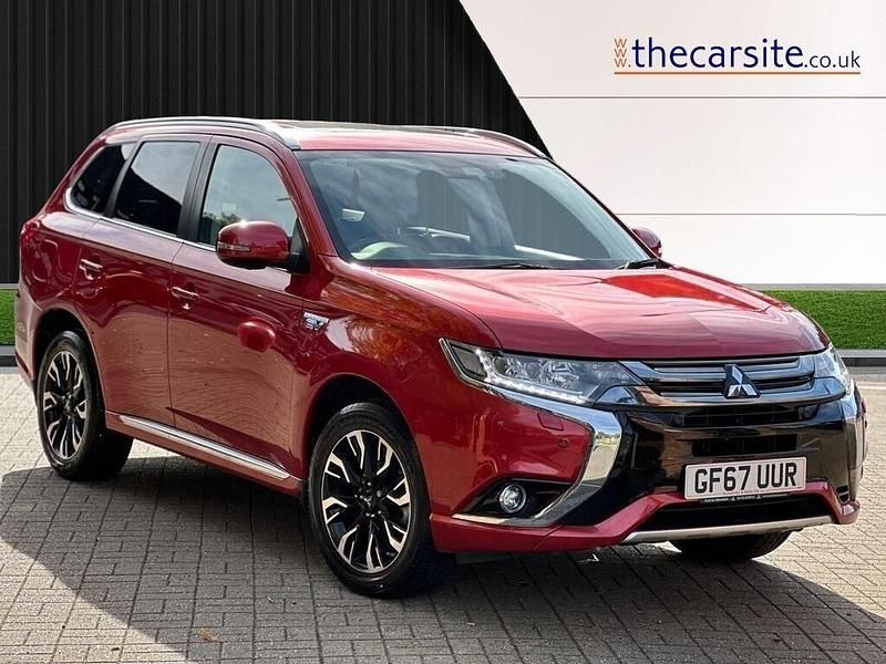 Red Used 2017 Mitsubishi Outlander P-HEV Estate | £11,495 (A bit pricey) - Image 1/3