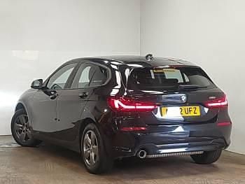 Used BMW 118 Comfort Edition 136 HP (100 kW) 2022 Black Hatchback
