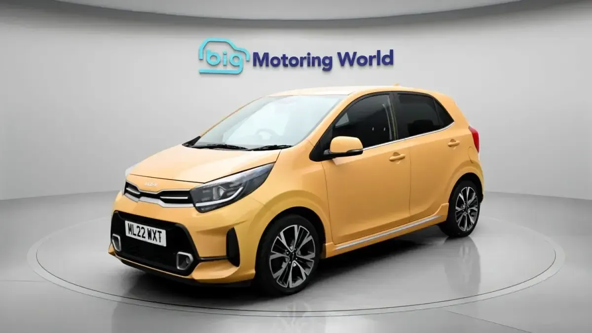 Used Kia Picanto GT-Line 66 HP (48 kW) 2022 Yellow Hatchback