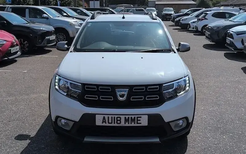 Used Dacia Sandero Lauréate 90 HP (66 kW) 2018 Hatchback