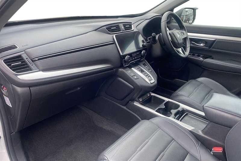 Used Honda CR-V Hybrid 184 HP (135 kW) 2023 Platinum white SUV