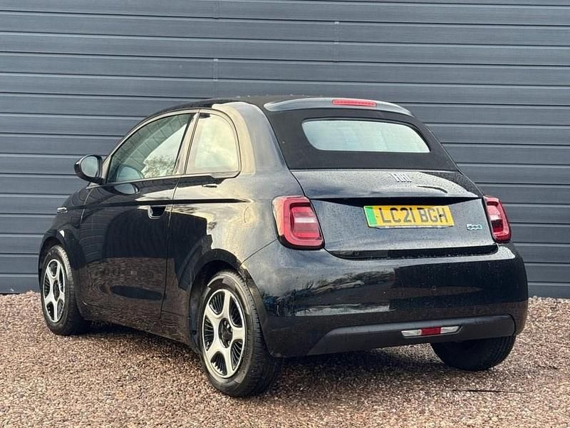 Used Fiat 500e Passion 86 kW (118 HP) 2021 Black Cabriolet