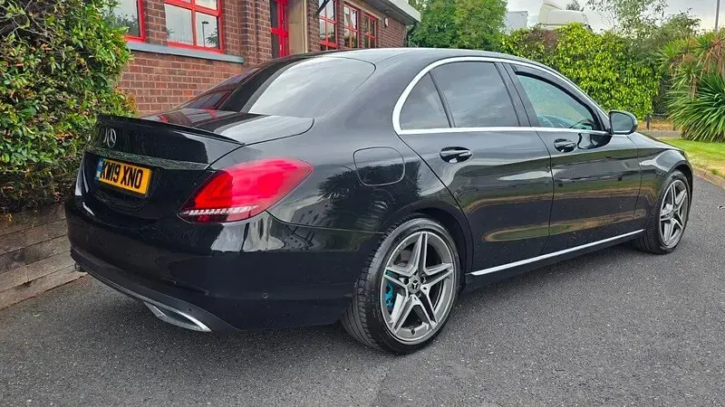 Used Mercedes C220 194 HP (142 kW) 2019 Black