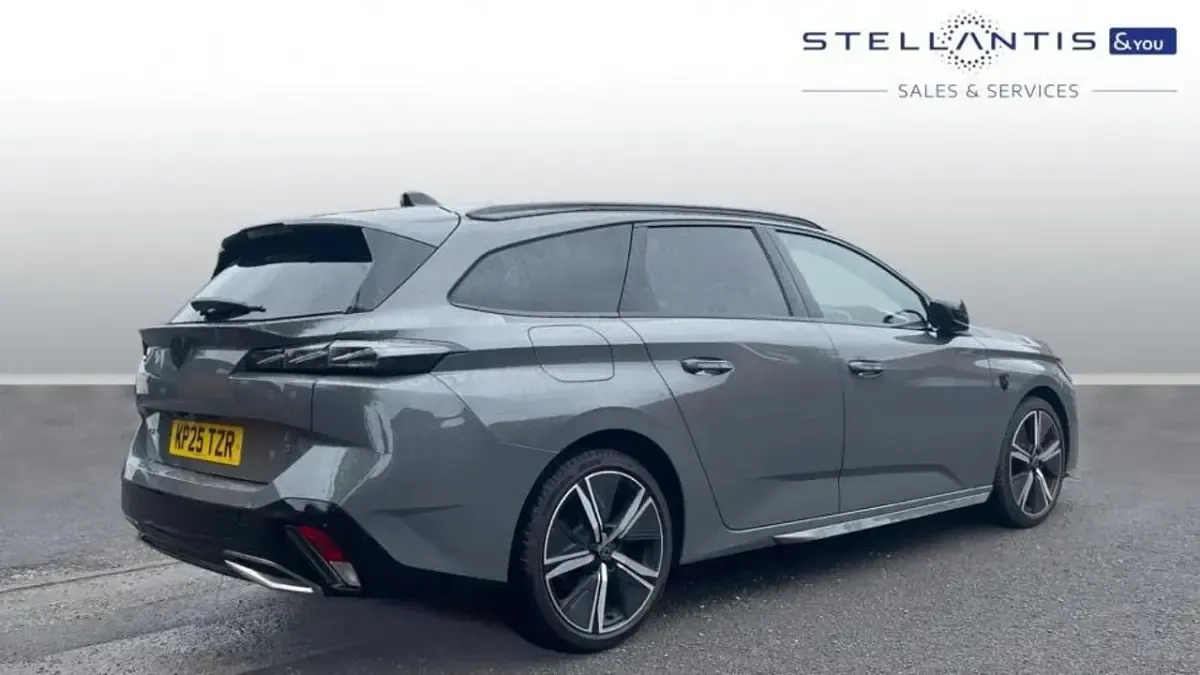 Used Peugeot 308 SW GT 129 HP (94 kW) 2025 Grey Estate