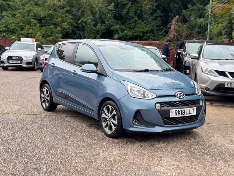 Blue Used 2018 Hyundai i10 Premium SE Hatchback | £5,980 (Good price) - Image 1/4
